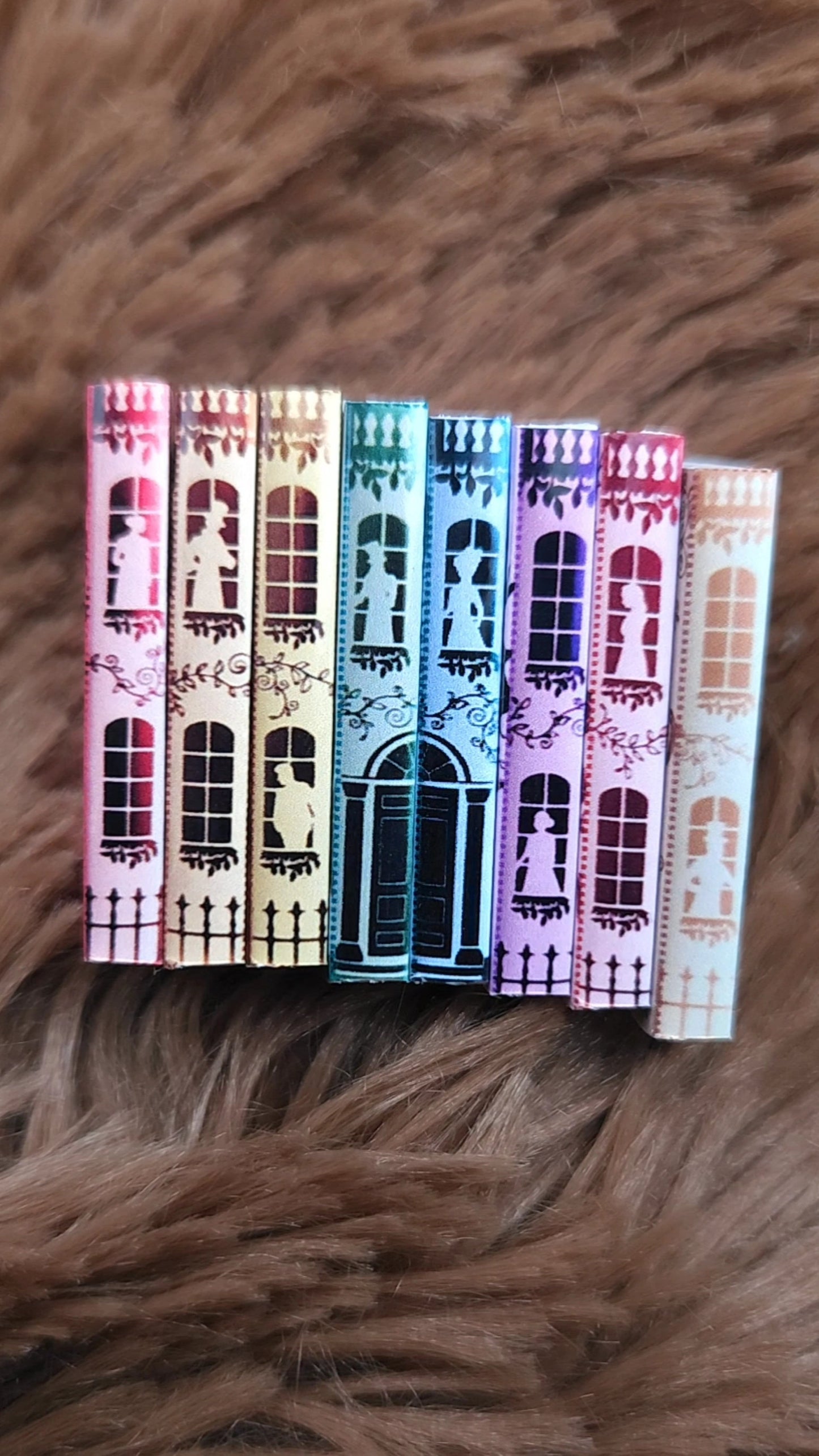 Bridgerton Series (Illumnicrate Edition) - Miniature Books Replicas (8 miniature book set)