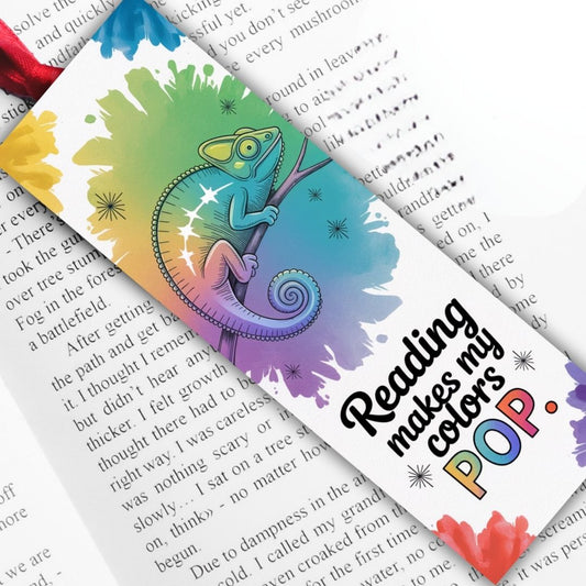 Bookmark with quote 'Reading makes my colors POP"
