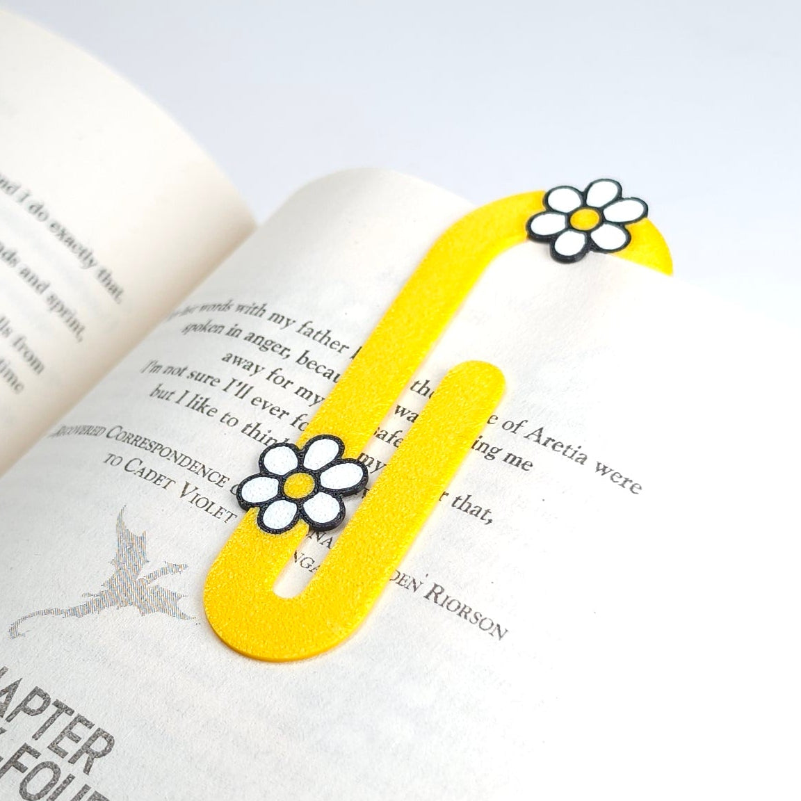 Daisy Jumbo Paperclip Bookmark