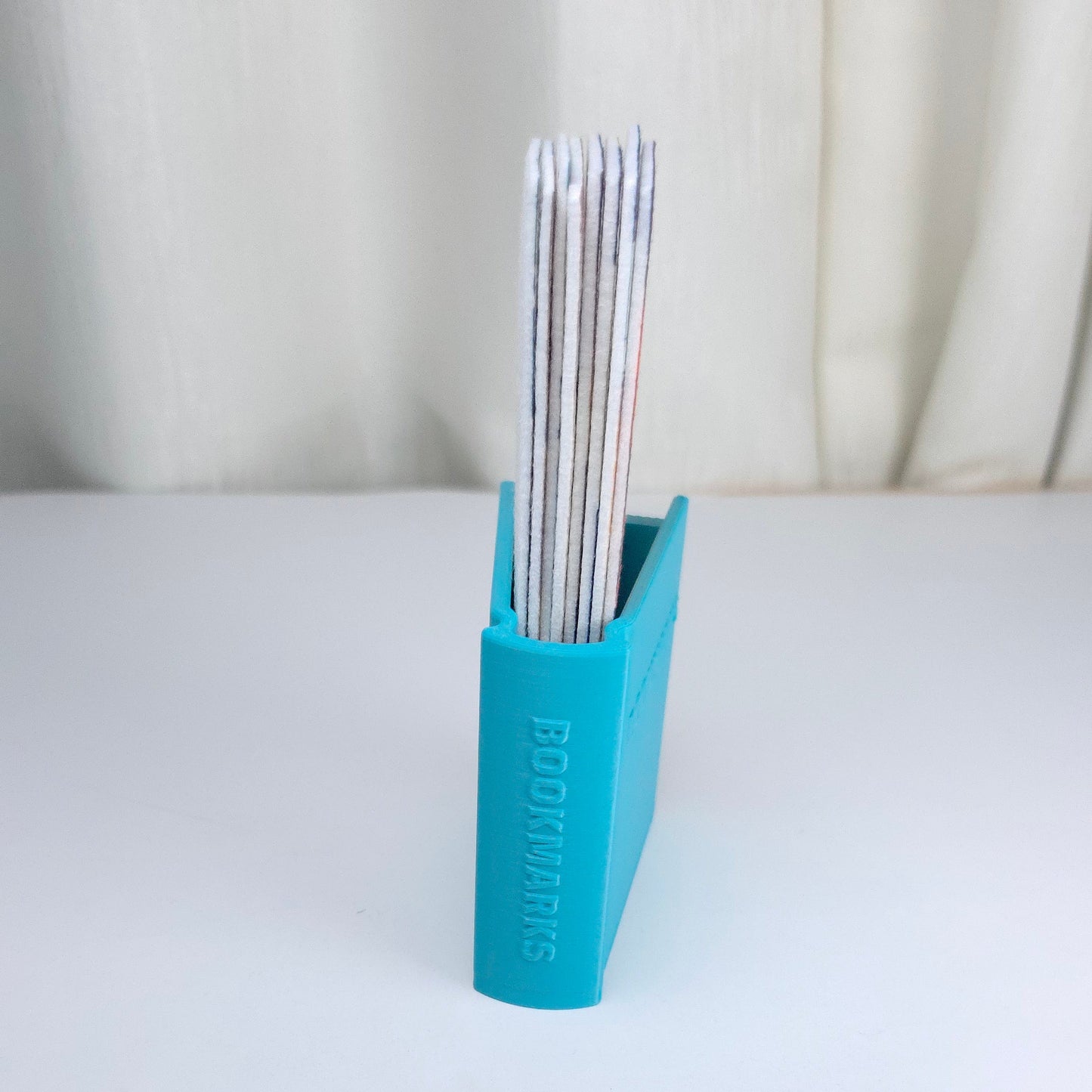 Compact Bookmark Holder